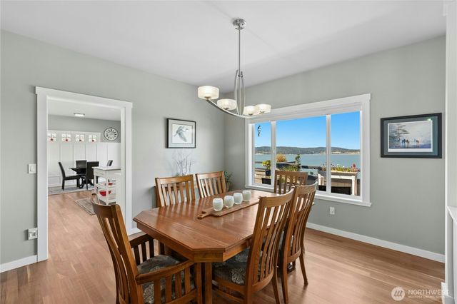 407 Vanderlin Drive, Camano Island, WA 98282