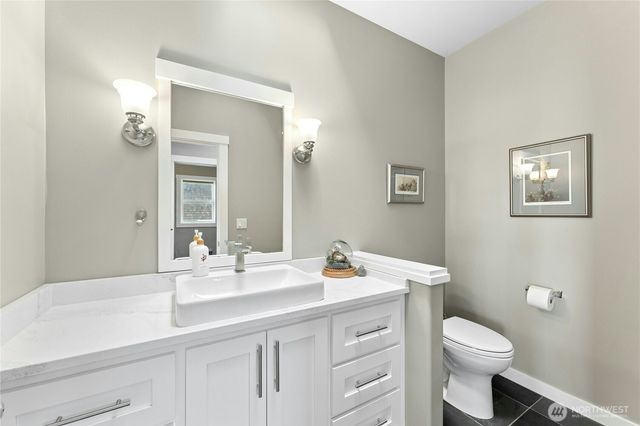 407 Vanderlin Drive, Camano Island, WA 98282