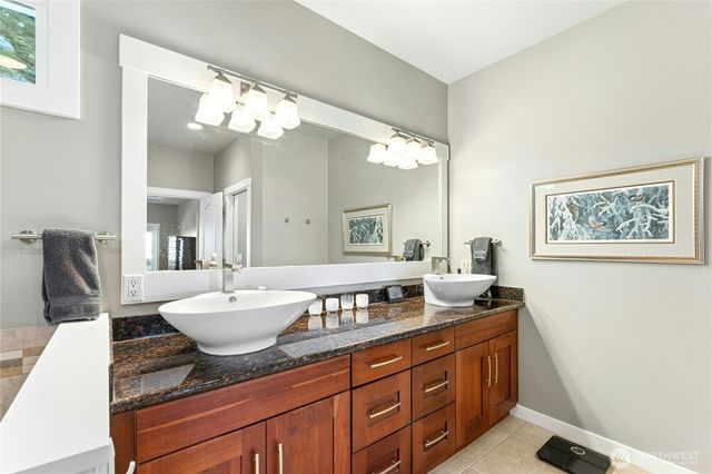 407 Vanderlin Drive, Camano Island, WA 98282