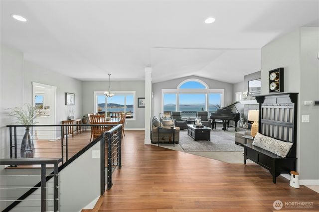 407 Vanderlin Drive, Camano Island, WA 98282