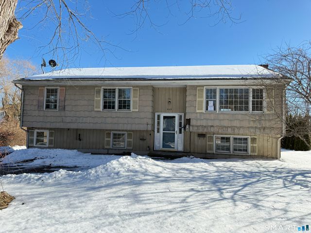 409 Boston Street, Guilford, CT 06437