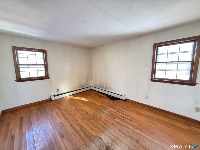 409 Boston Street, Guilford, CT 06437