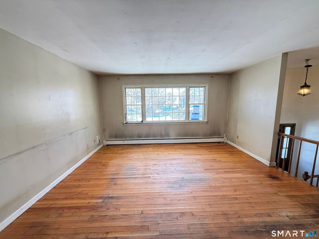 409 Boston Street, Guilford, CT 06437