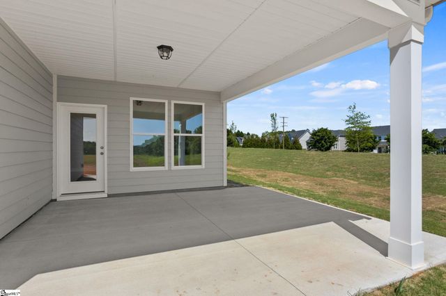 323 Goodison Way, Woodruff, SC 29388