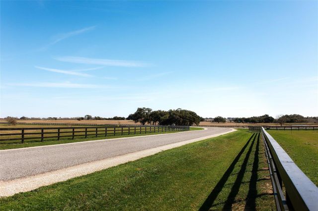 120 Hartfield Hill Lane - Tract 18, Round Top, TX 78954