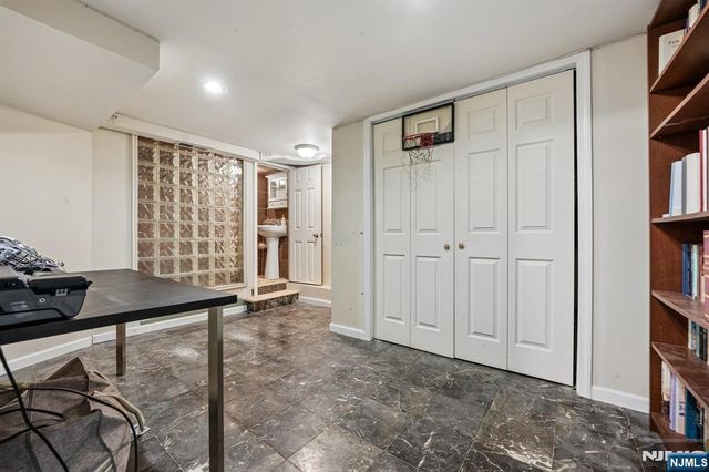 4 Greenwood Avenue, West Orange, NJ 07052