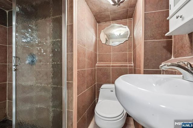 4 Greenwood Avenue, West Orange, NJ 07052