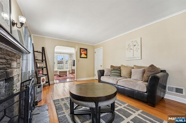 4 Greenwood Avenue, West Orange, NJ 07052