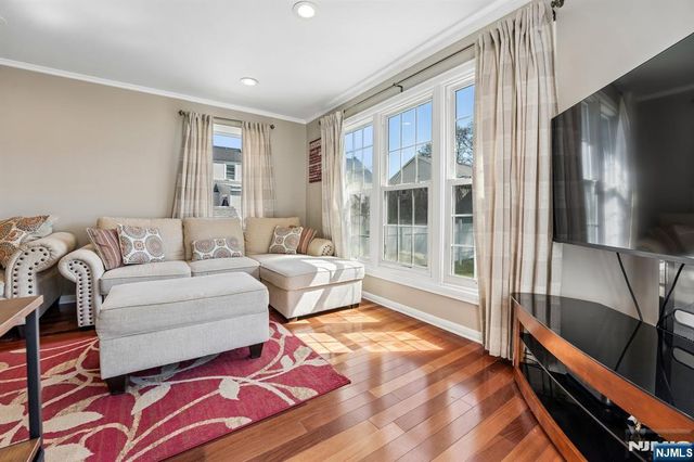 4 Greenwood Avenue, West Orange, NJ 07052