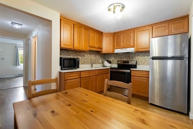 388 Great Rd B14, Acton, MA 01720