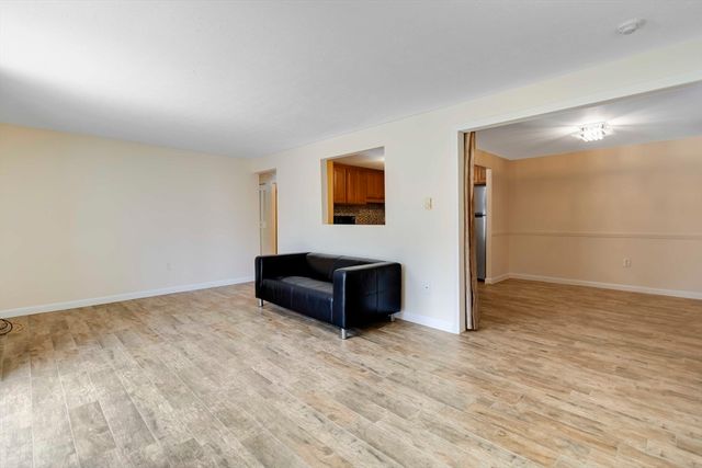 388 Great Rd B14, Acton, MA 01720