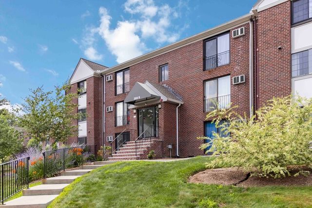 388 Great Rd B14, Acton, MA 01720