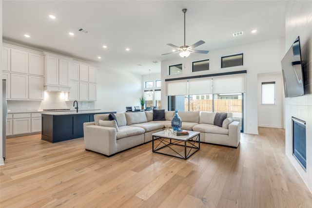 817 Ranchland Road, Justin, TX 76247