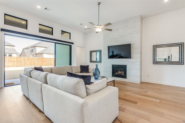 817 Ranchland Road, Justin, TX 76247