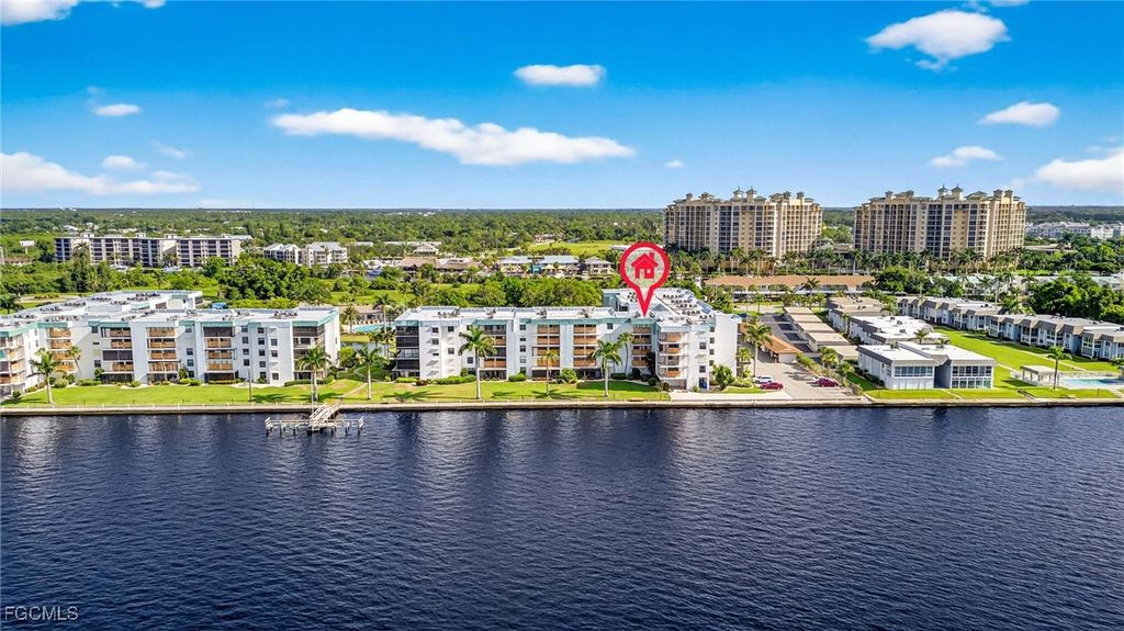3460 N Key DR 415, North Fort Myers, FL 33903