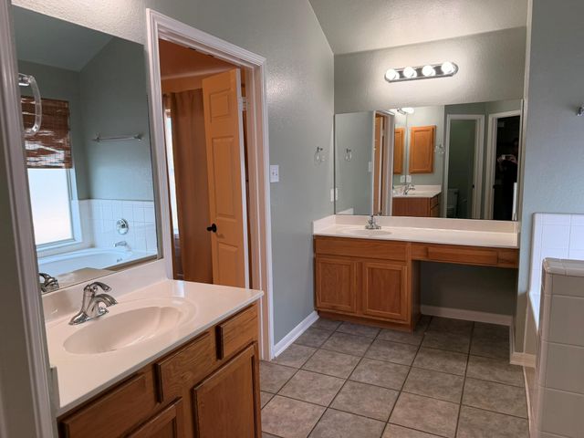1812 Montana Sky DR, Austin, TX 78727