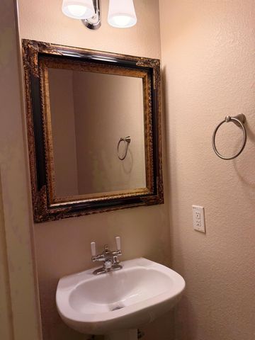 1812 Montana Sky DR, Austin, TX 78727