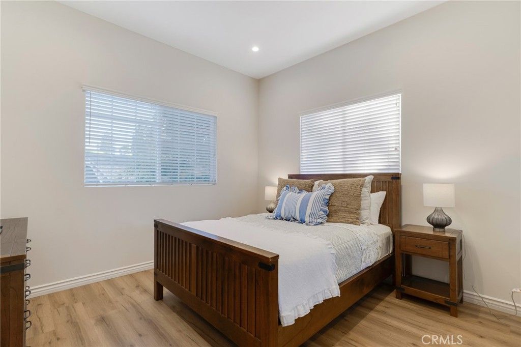 Image 30 of property listing at 10238 Tunney, Northridge, CA 91324