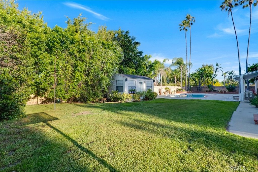 Image 48 of property listing at 10238 Tunney, Northridge, CA 91324