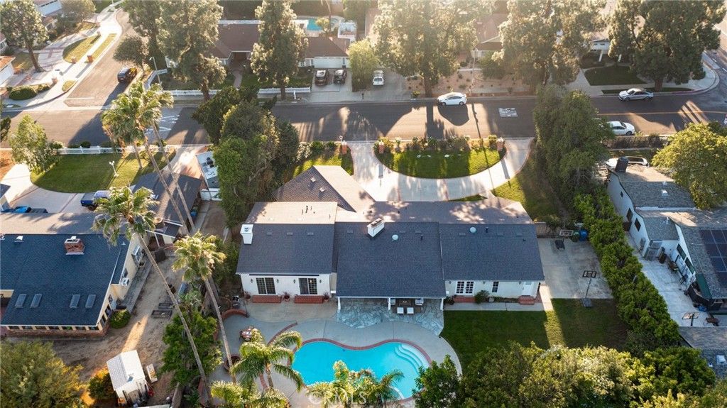 Image 52 of property listing at 10238 Tunney, Northridge, CA 91324