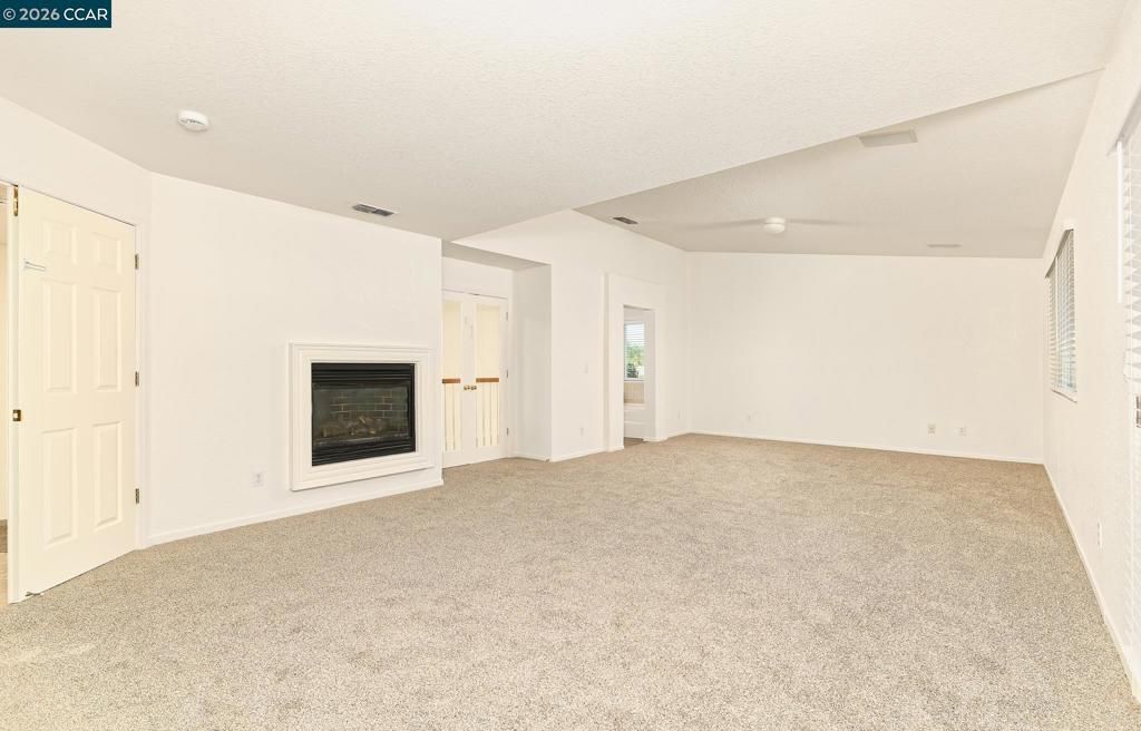 Image 11 of property listing at 536 Pestana Ave, Manteca, CA 95336