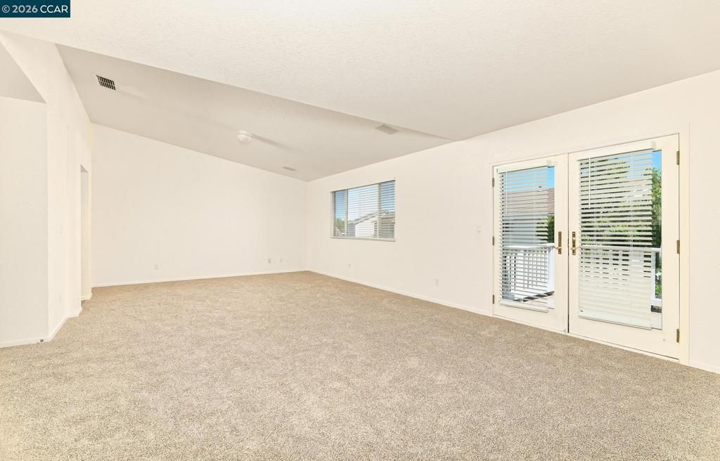 Image 32 of property listing at 536 Pestana Ave, Manteca, CA 95336