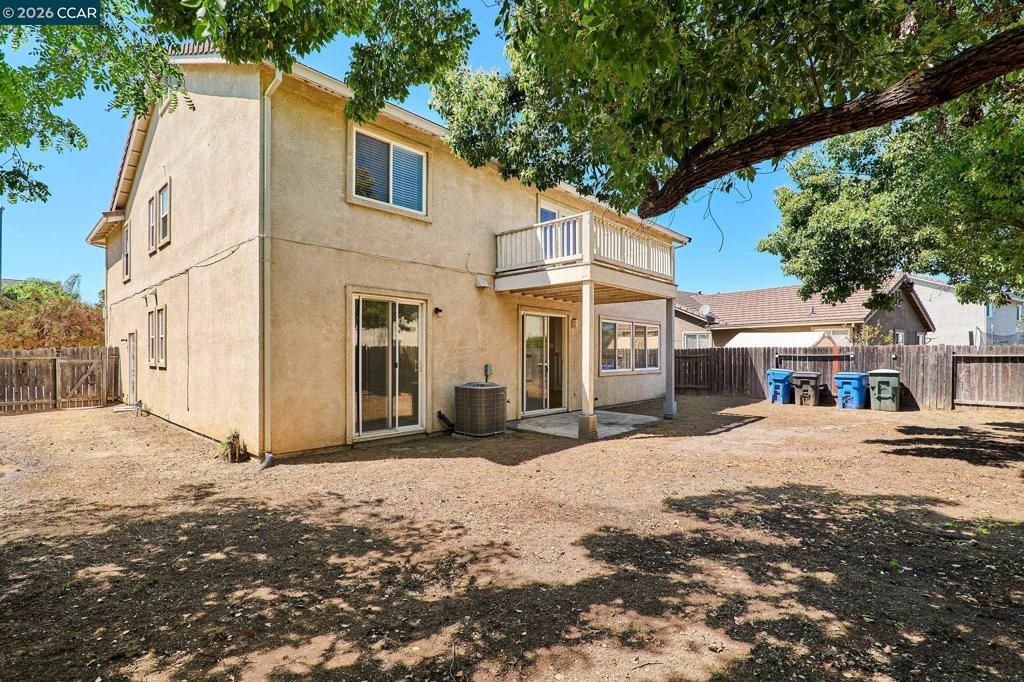 Image 35 of property listing at 536 Pestana Ave, Manteca, CA 95336