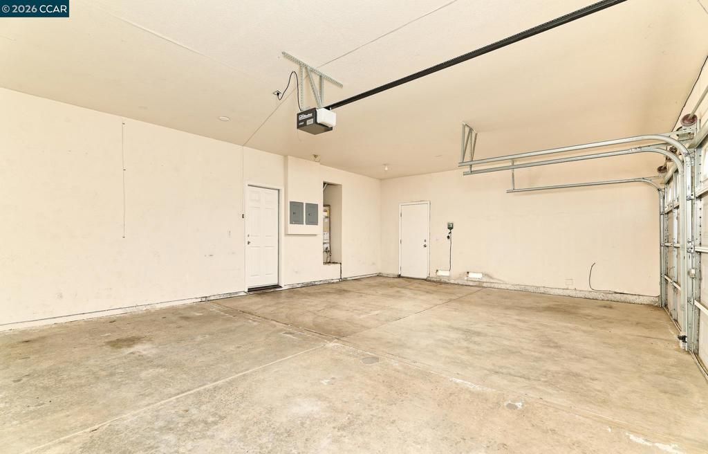 Image 36 of property listing at 536 Pestana Ave, Manteca, CA 95336