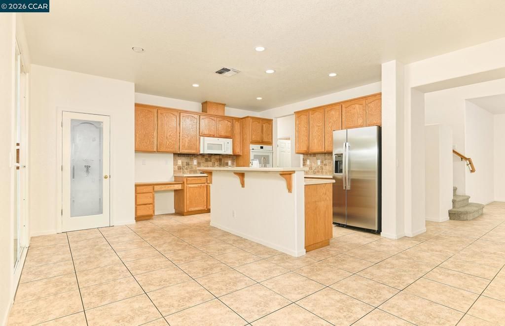 Image 7 of property listing at 536 Pestana Ave, Manteca, CA 95336