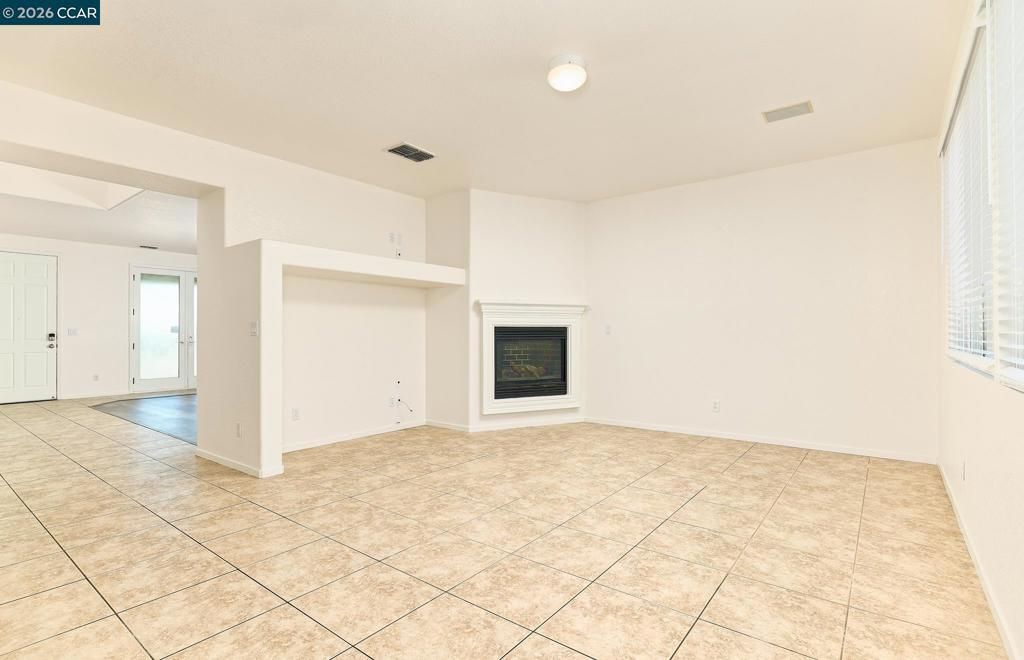 Image 9 of property listing at 536 Pestana Ave, Manteca, CA 95336
