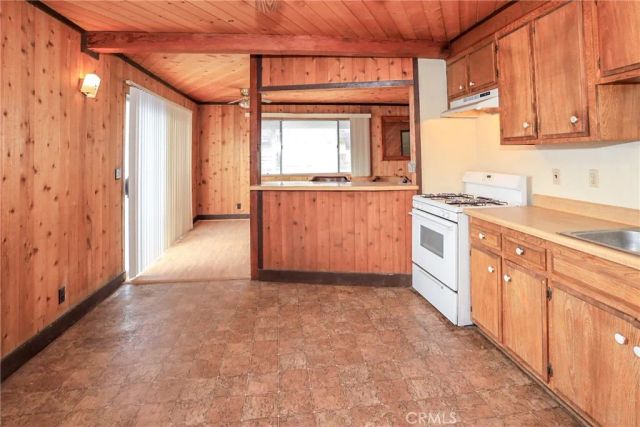 171 W Meadow, Big Bear City, CA 92314