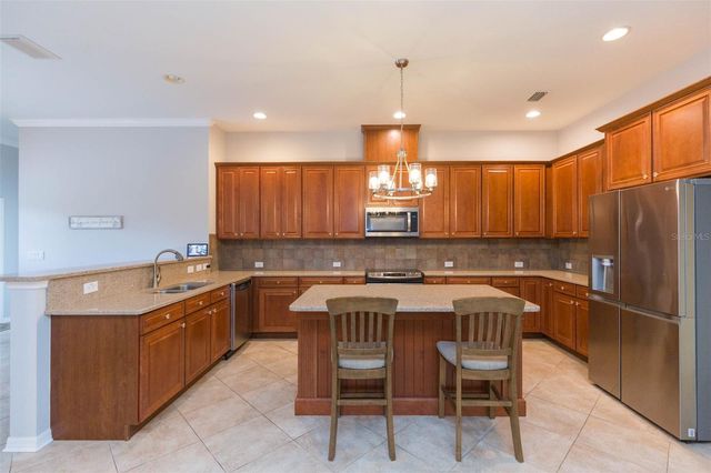 7051 DERWENT GLEN CIRCLE, Land O Lakes, FL 34637