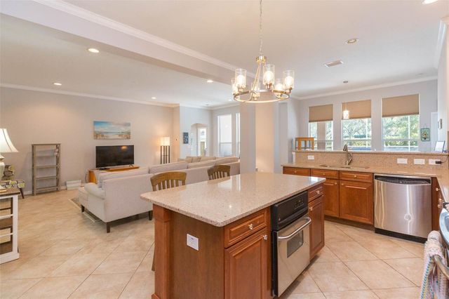 7051 DERWENT GLEN CIRCLE, Land O Lakes, FL 34637