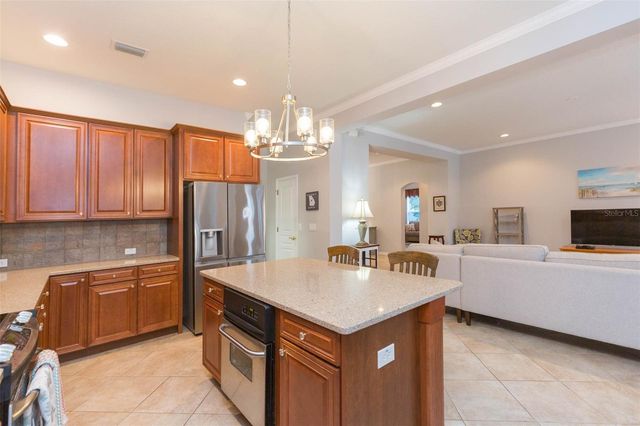 7051 DERWENT GLEN CIRCLE, Land O Lakes, FL 34637