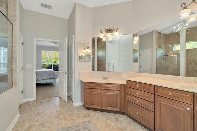 7051 DERWENT GLEN CIRCLE, Land O Lakes, FL 34637