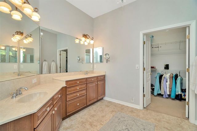 7051 DERWENT GLEN CIRCLE, Land O Lakes, FL 34637