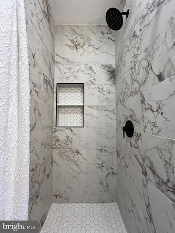 647 N TAZEWELL ST, Arlington, VA 22203