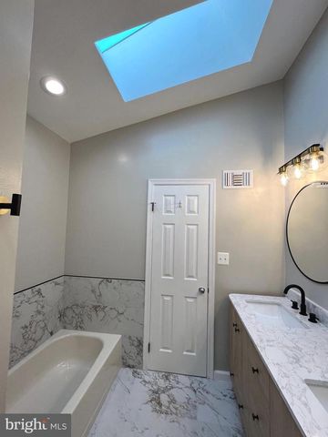 647 N TAZEWELL ST, Arlington, VA 22203