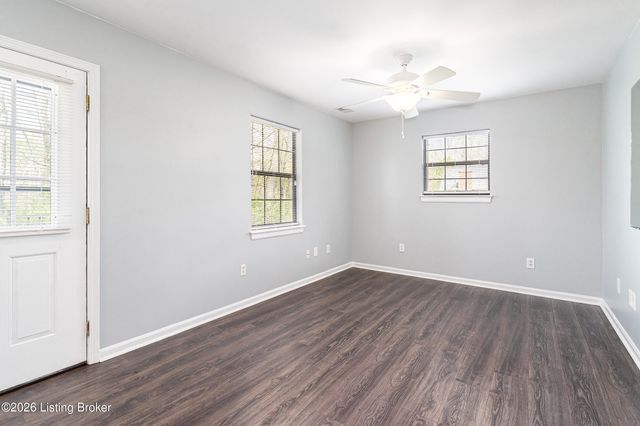 11603 Brentlinger Ln, Louisville, KY 40291