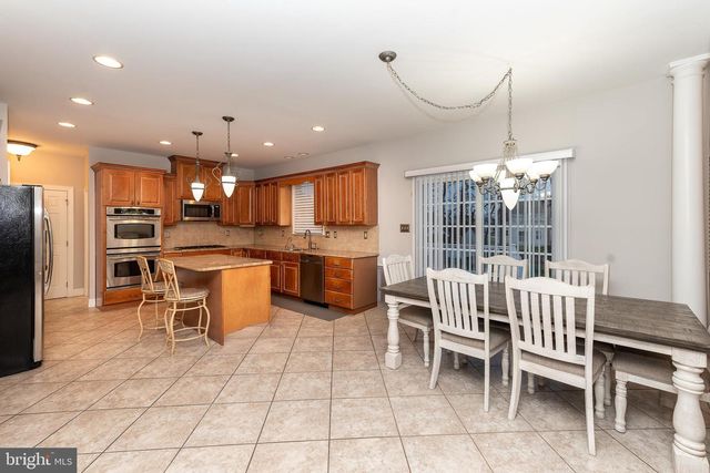 1869 WHISPERING WOODS WAY, Vineland, NJ 08360