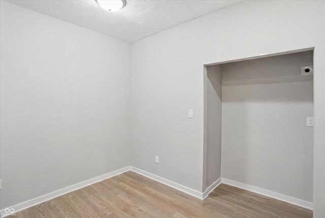 414 N Tacoma Avenue, Indianapolis, IN 46201