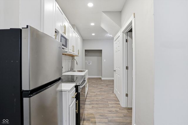 414 N Tacoma Avenue, Indianapolis, IN 46201