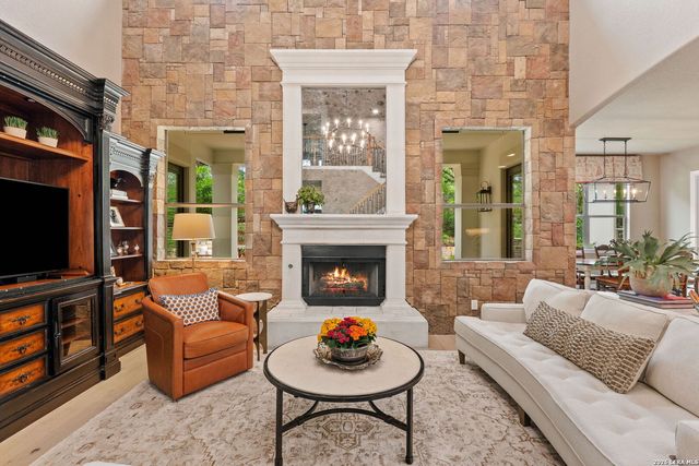 51 Three Lakes, San Antonio, TX 78248