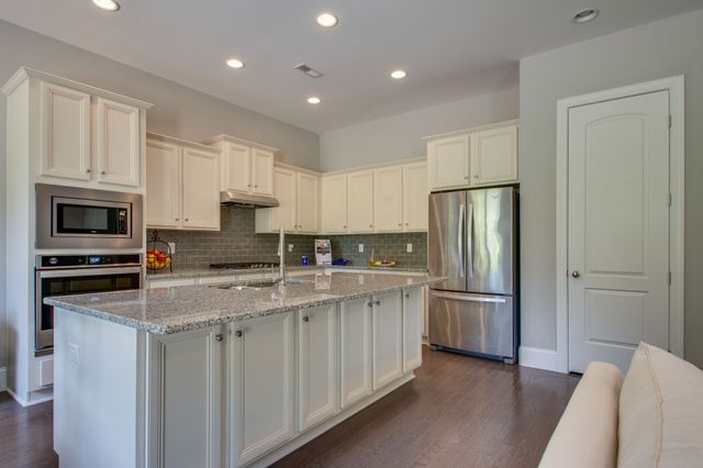 3 Elissa Place, Hendersonville, TN 37075