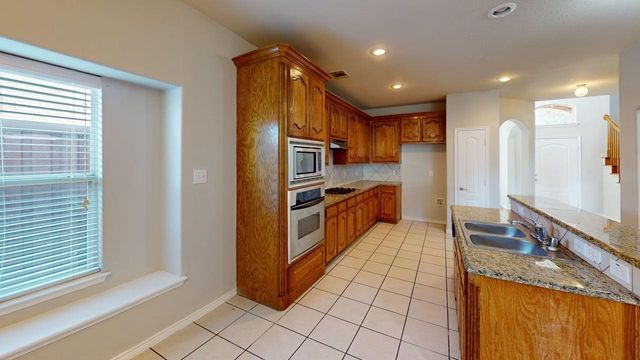 13646 Valencia Drive, Frisco, TX 75035