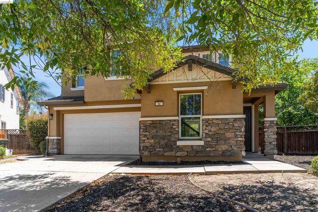 60 Narcissus Ct, Oakley, CA 94561