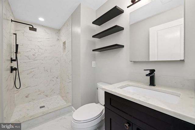 9322 GLENBROOK RD, Fairfax, VA 22031