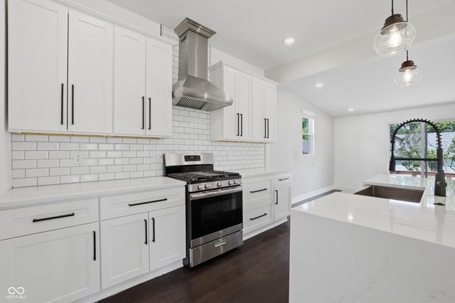 213 E Madison Avenue, Pendleton, IN 46064