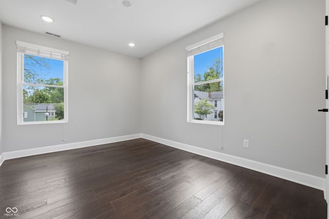 213 E Madison Avenue, Pendleton, IN 46064