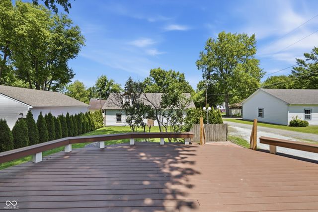 213 E Madison Avenue, Pendleton, IN 46064